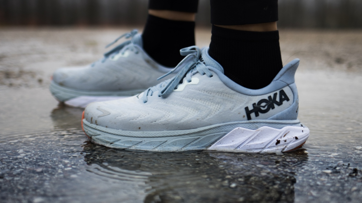 giày HOKA Arahi 6