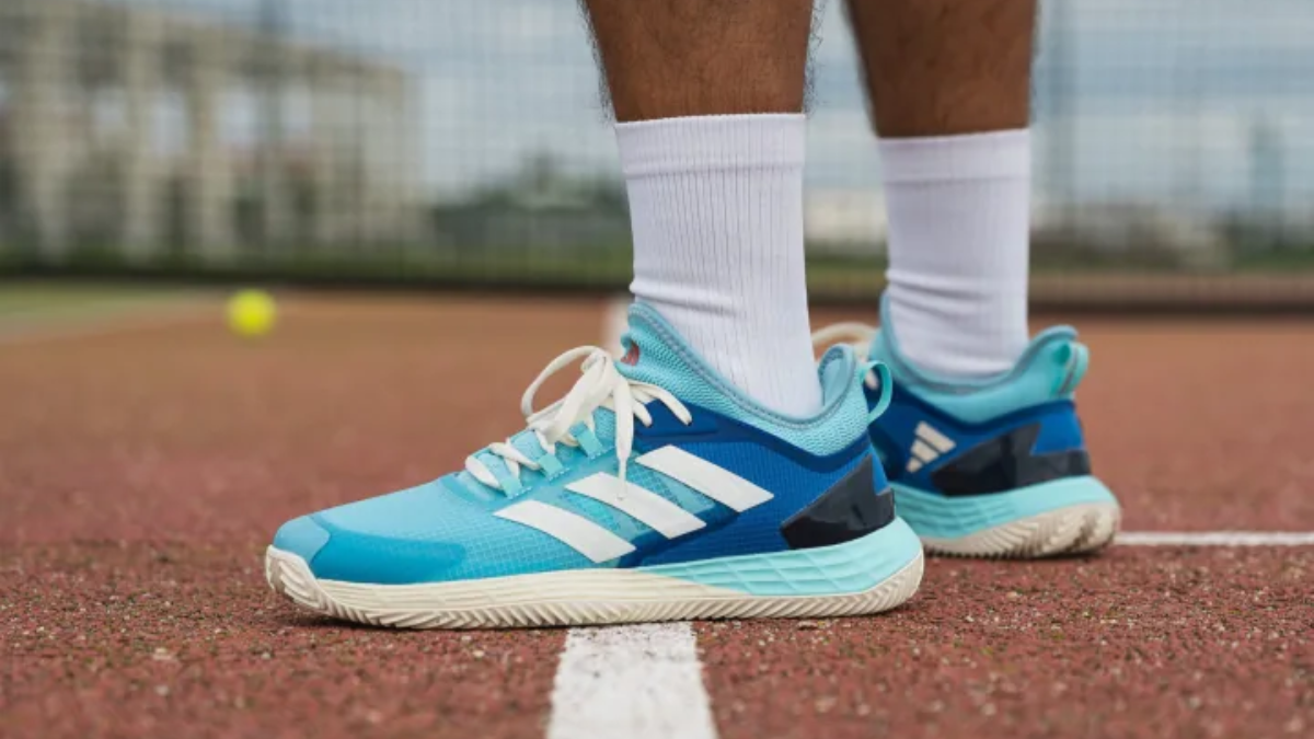 Review Adidas Adizero Ubersonic 4.1: Có đáng để sở hữu? Hinh anh 3: Review Adidas Adizero Ubersonic 4.1: Co dang de so huu?
