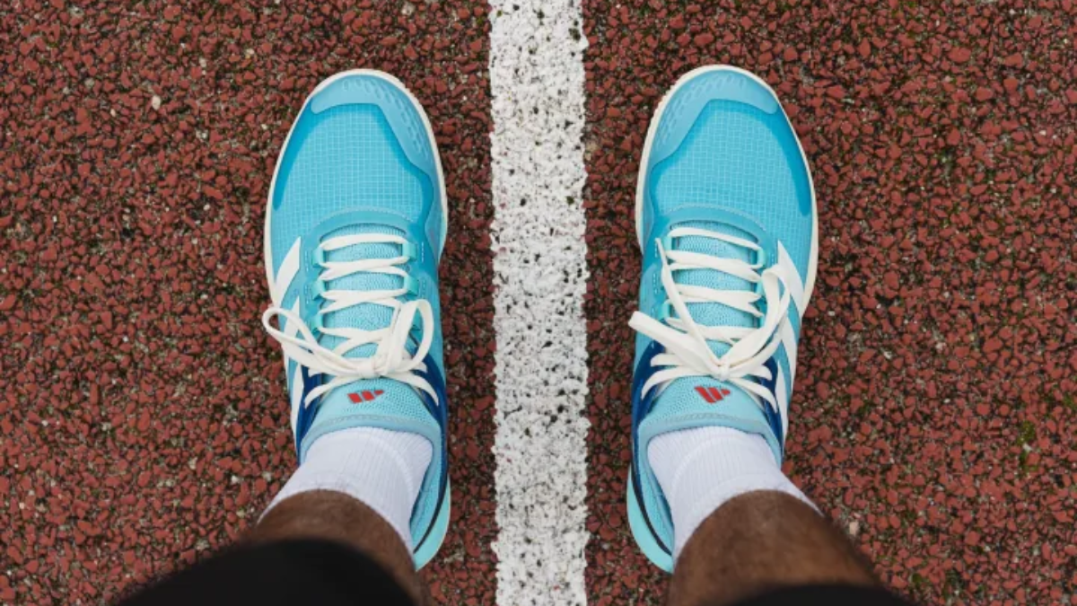 Review Adidas Adizero Ubersonic 4.1: Có đáng để sở hữu? Hinh anh 5: Review Adidas Adizero Ubersonic 4.1: Co dang de so huu?