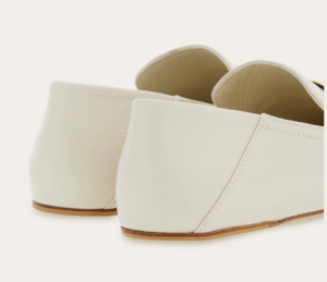 Giay Salvatore Ferragamo New Vara Buckle Loafer 'Mascarpone' 01H932-773087