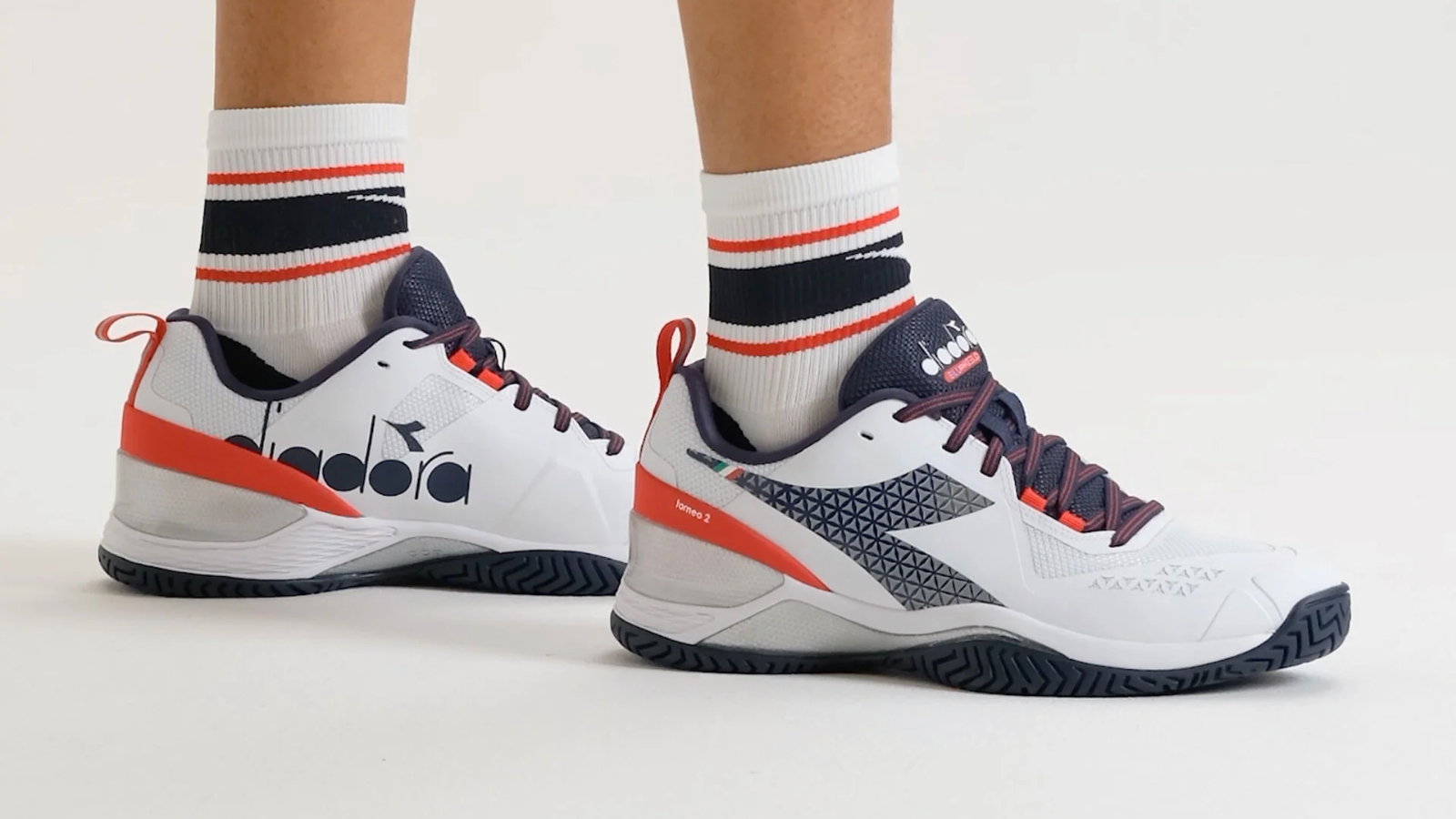 Hinh anh 11: Top 10 doi giay tennis nam dang mua nhat nam 2024 (Phan 2)