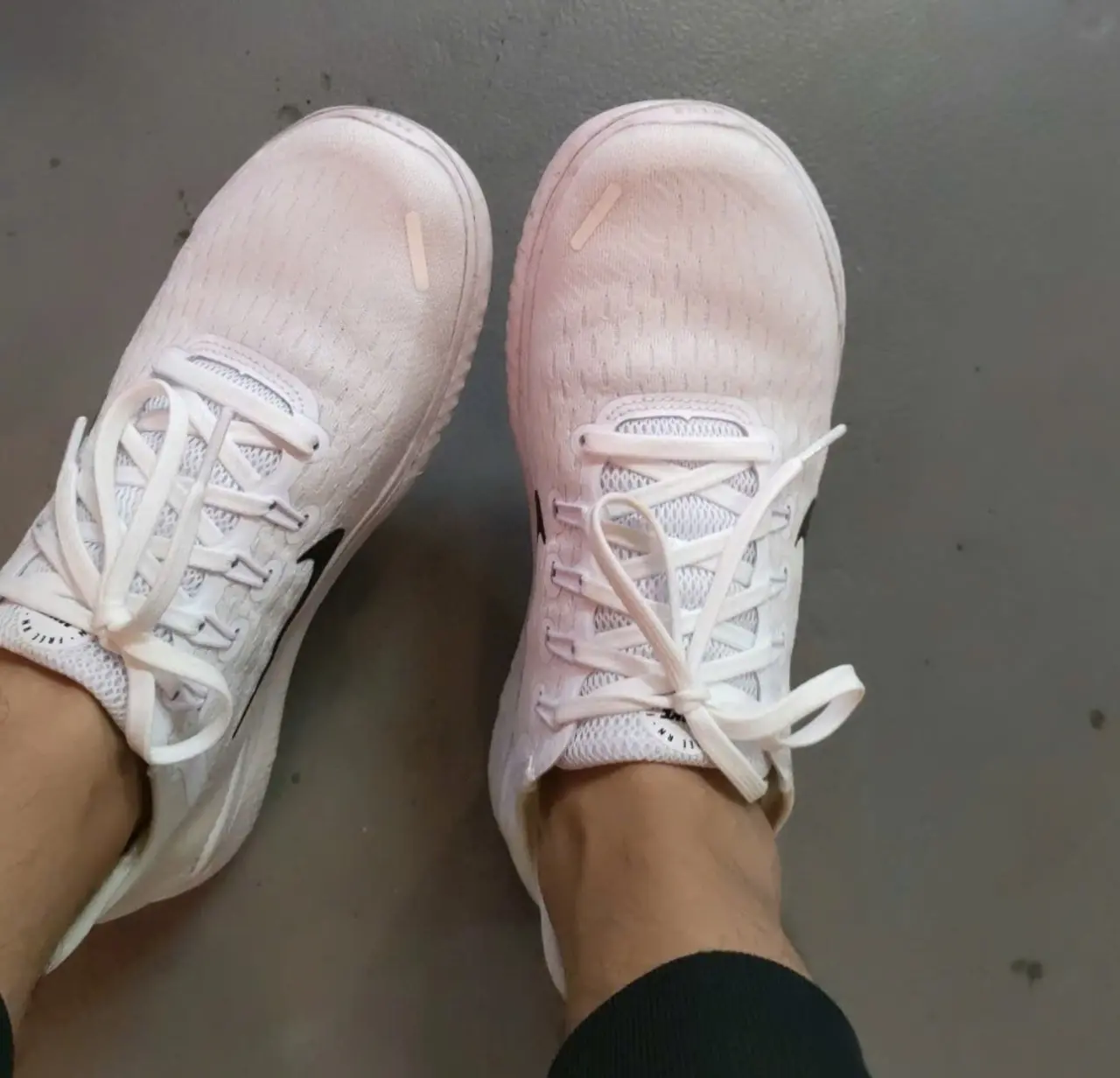 Alternative view of Giày Nike Free RN 2018 'White Black' 942836-100