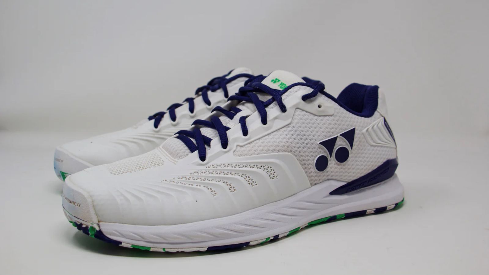 Hinh anh 9: Top 10 doi giay tennis nam dang mua nhat nam 2024 (Phan 1)