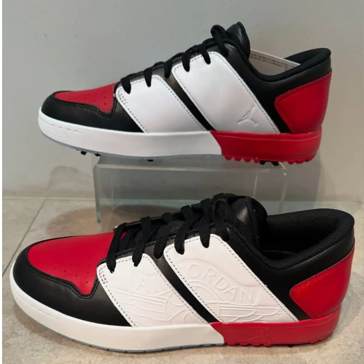 Alternative view of Giày Nike Air Jordan Nu Retro 1 Low Golf 'Chicago' FZ4153-001