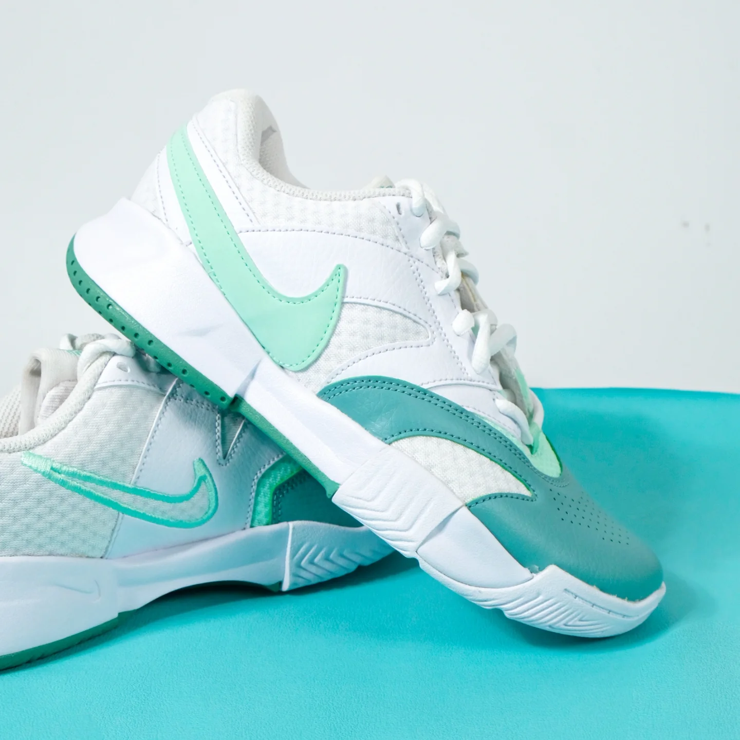 Alternative view of Giày Nike Court Lite 4 'Sky Blue' FD6575-107