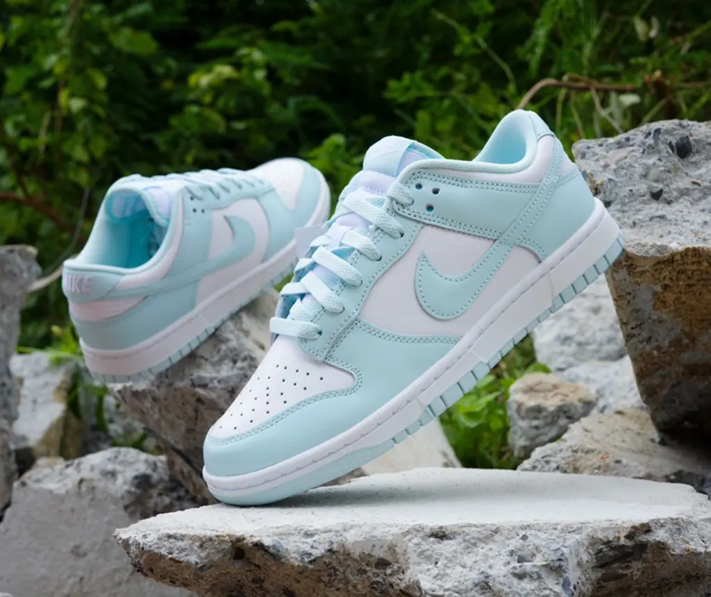 Alternative view of Giày Nike Dunk Low 'Glacier Blue' DV0833-104