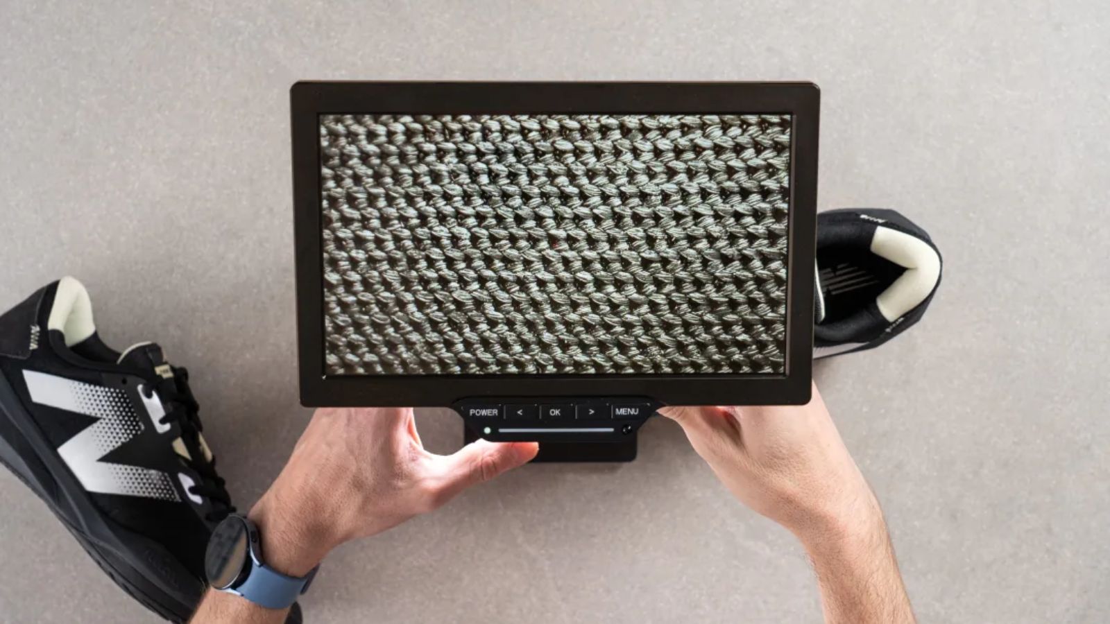 Hinh anh 7: New Balance 796 v4: Co phu hop cho nguoi moi choi tennis?