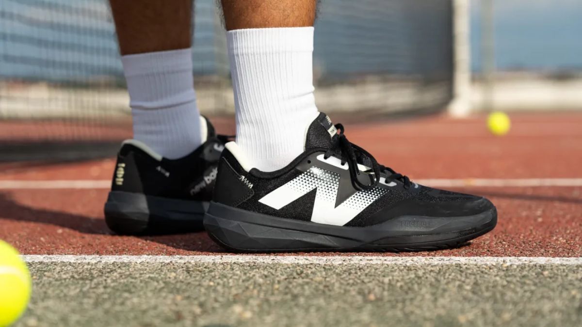 New Balance 796 v4: Co phu hop cho nguoi moi choi tennis?