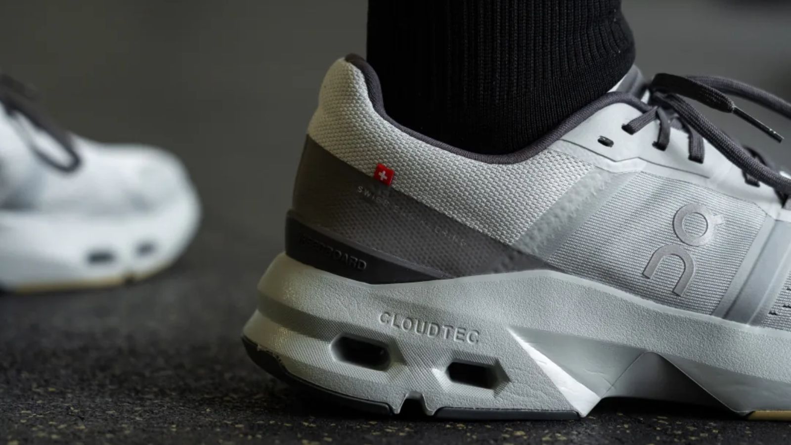 Hinh anh 3: Review chi tiet On Cloudpulse: Hieu nang cua giay lieu co tot?