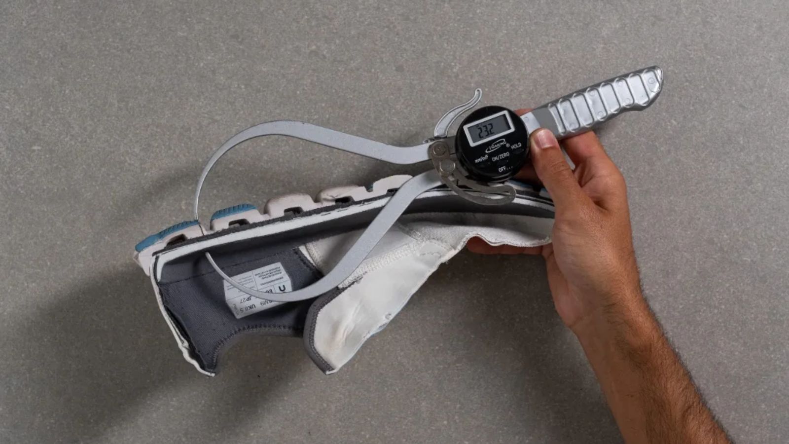 Hinh anh 4: Review chi tiet giay On Cloud X 3 AD: Nen mua hay khong?