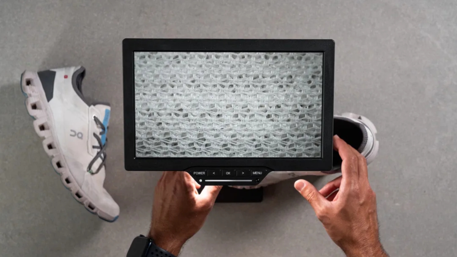 Hinh anh 8: Review chi tiet giay On Cloud X 3 AD: Nen mua hay khong?