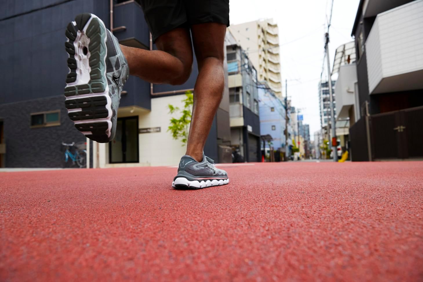 Wave Horizon 7 của nhà Mizuno từ Nhật Bản có gì?