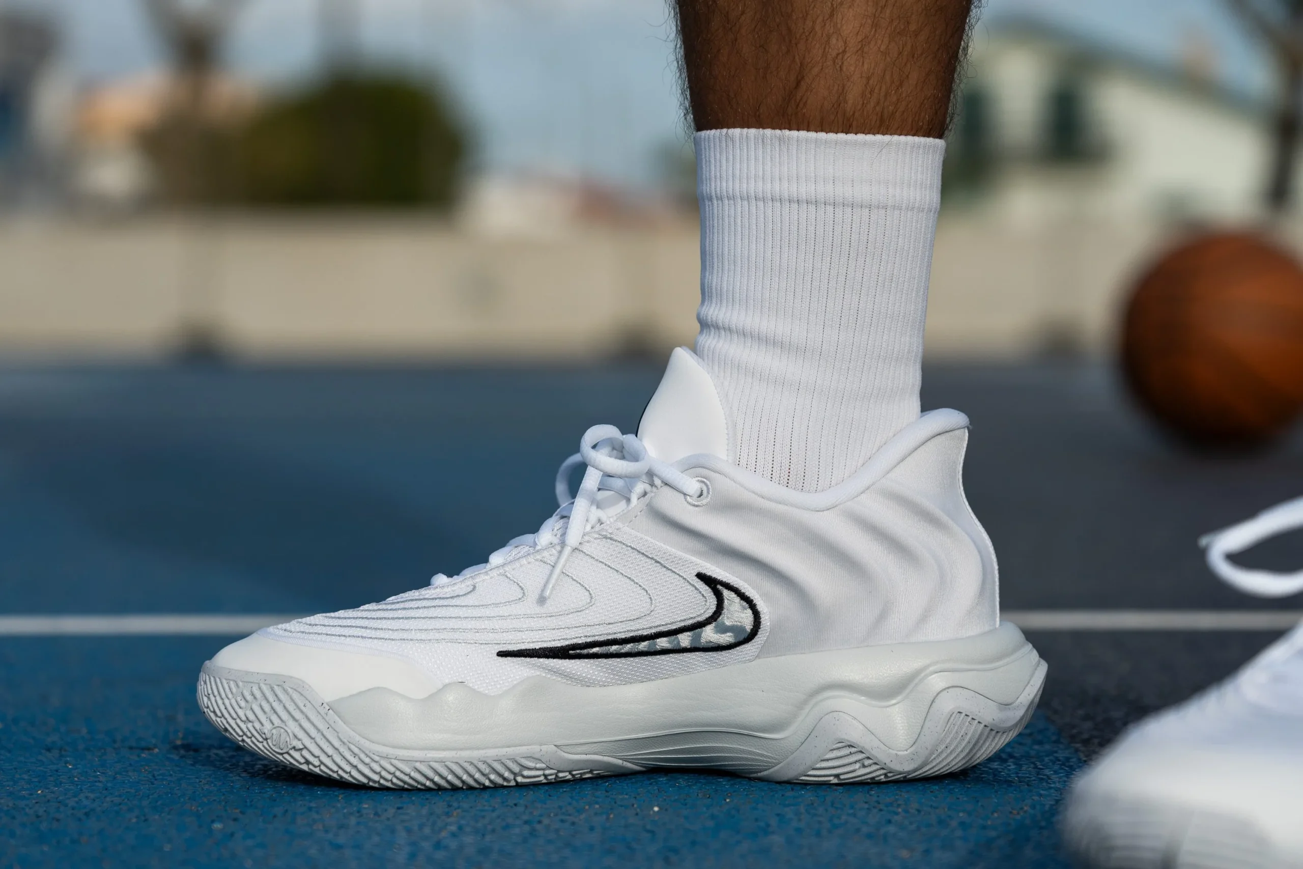 Danh gia giay bong ro Nike Giannis Immortality 4