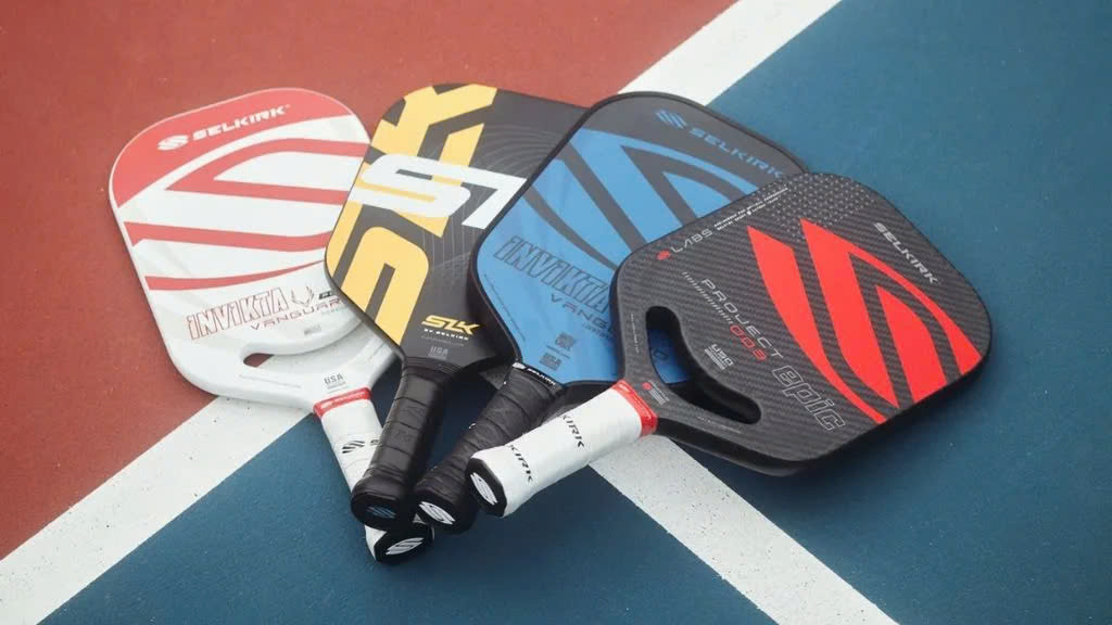 Luxx Control Air sieu pham tu nha Selkirk co gi?