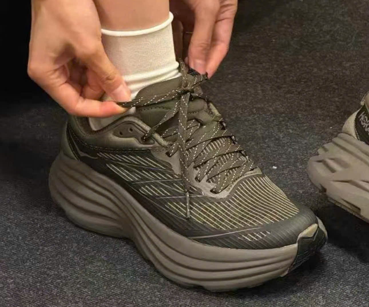 Alternative view of Giày Hoka One One Bondi 8 TS 'Umber' 1155391-UBR