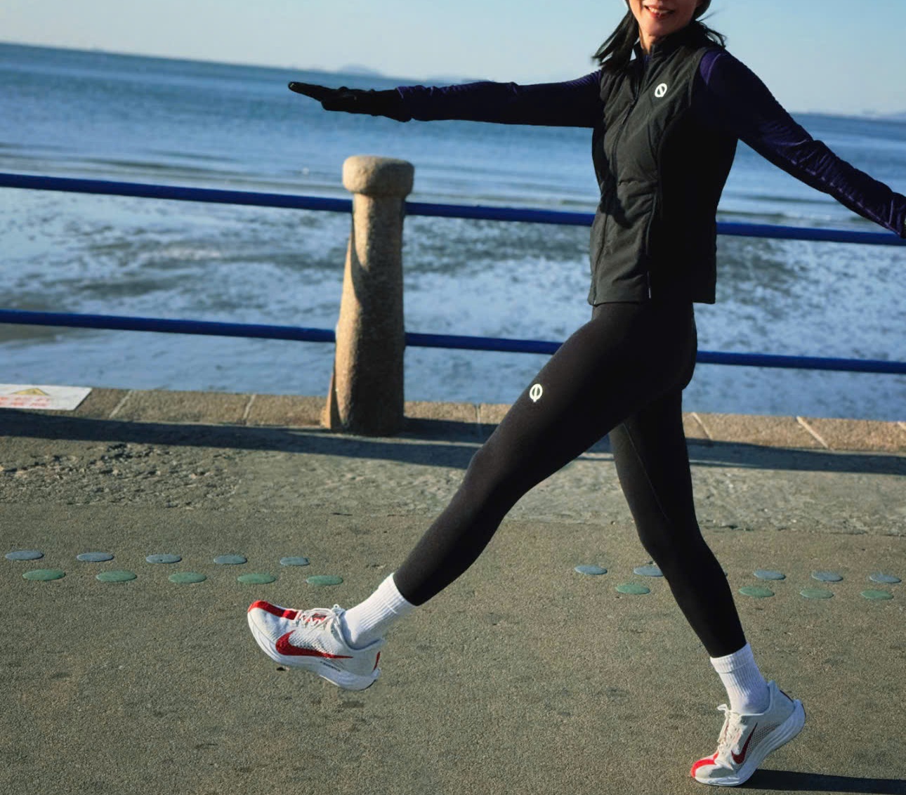 Alternative view of Giày Nike Pegasus Plus 'White Red' FQ7262-003