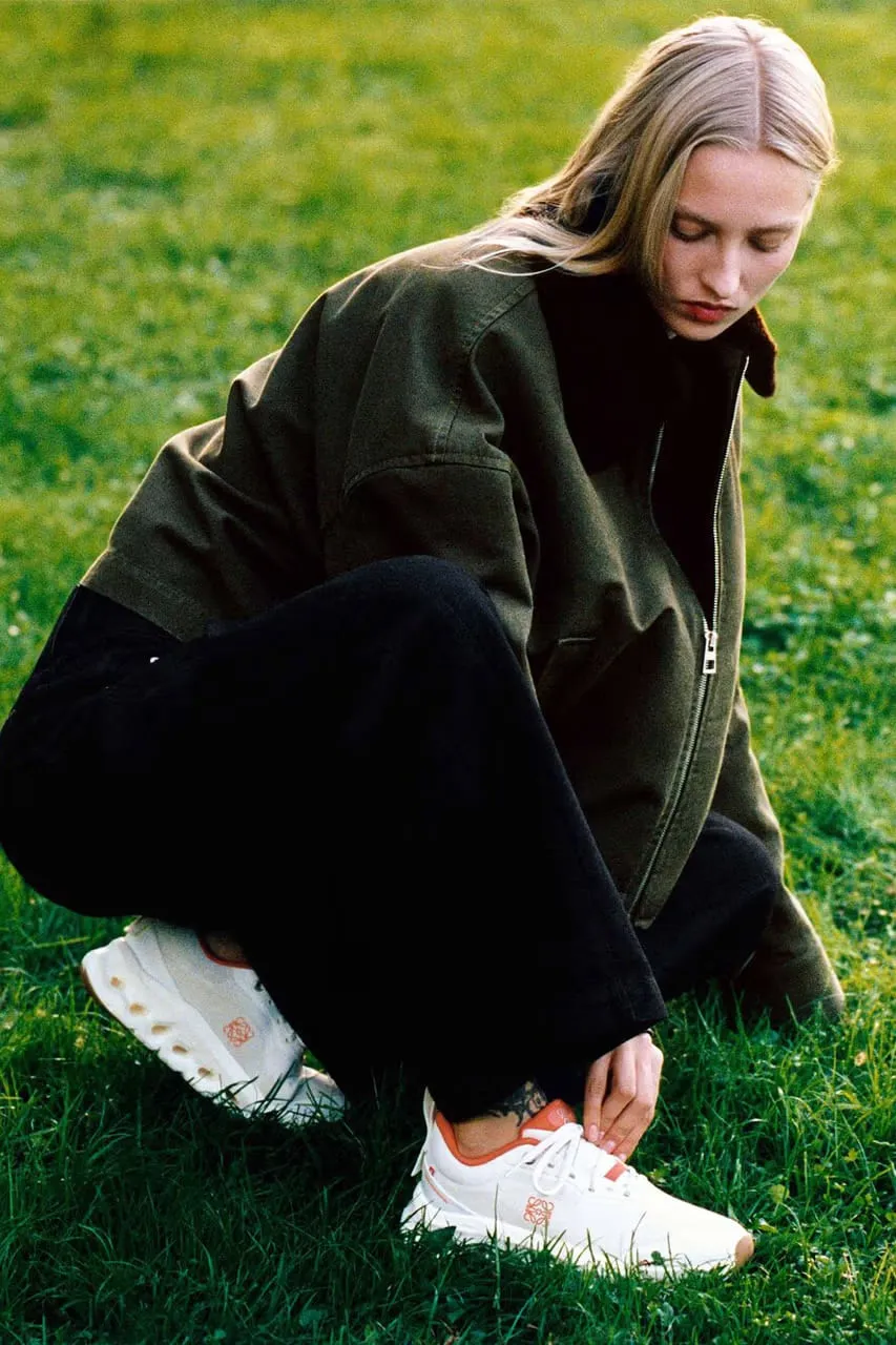 Review bộ sưu tập LOEWE x On Cloudtilt 2 Hinh anh 3: Review bo suu tap LOEWE x On Cloudtilt 2