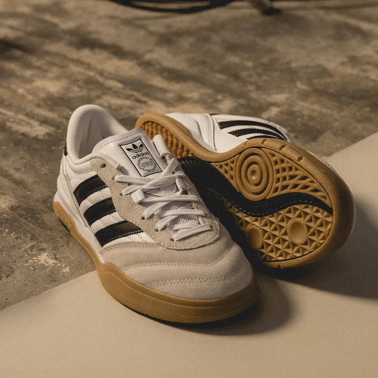 Hinh anh 6: Top nhung mau giay adidas hot trend trong nam 2025