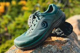 Topo Traverse co dang mua ?