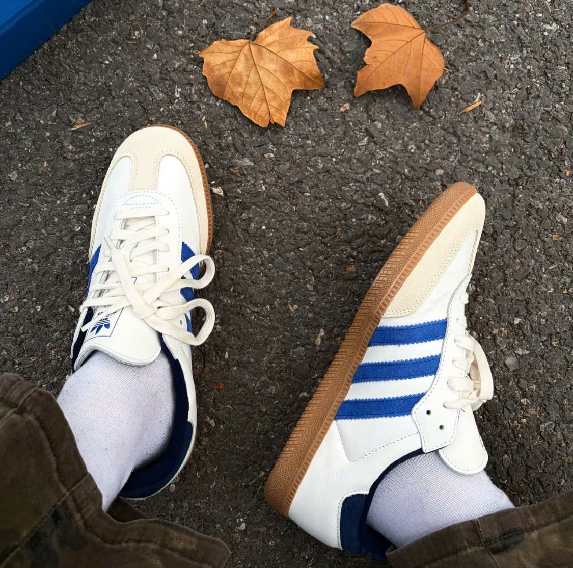 Alternative view of Giày Adidas Samba OG 'White Royal Blue Night Indigo' JH5632