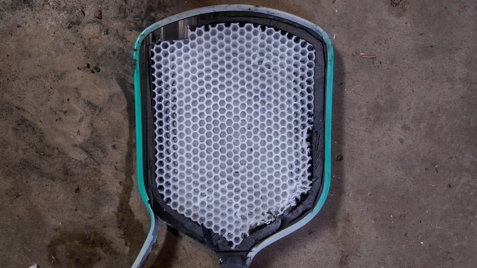 11SIX24 Power Series: Hiệu suất tối ưu trong thiết kế Gen 3 Hinh anh 7: Vot 11SIX24 Power Series Gen 3 voi thiet ke hien dai va hieu suat manh me