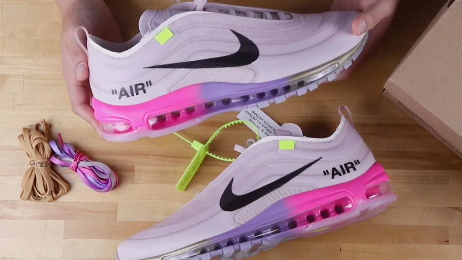 5 cú collab thể thao "chất lừ" khuấy đảo giới sneaker Hinh anh 4: 5 cu collab the thao "chat lu" khuay dao gioi sneaker