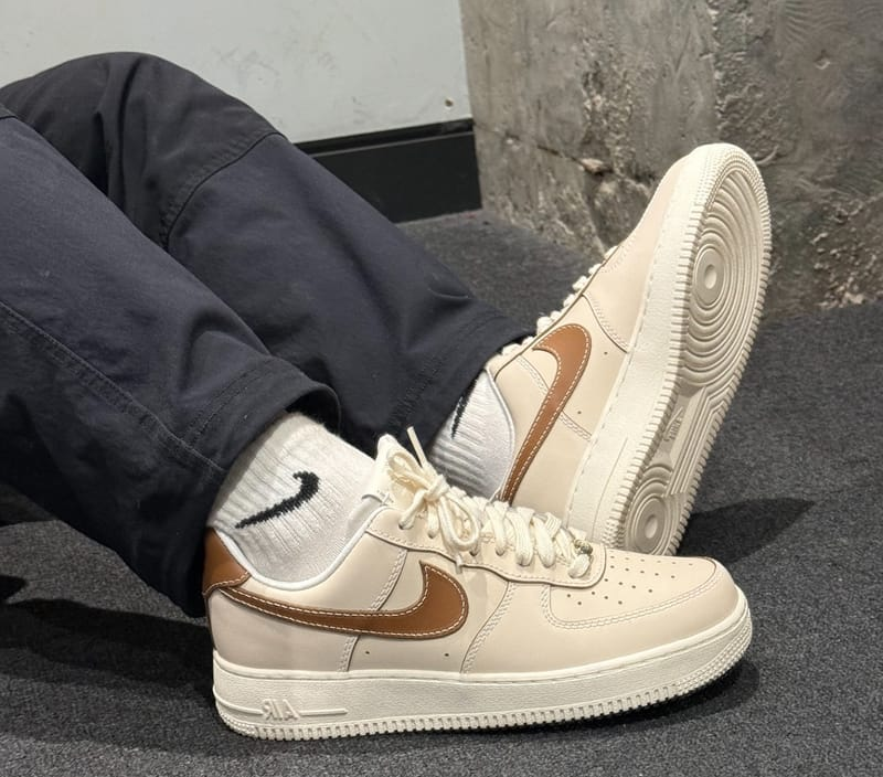 Alternative view of Giày Nike Air Force 1 'Pearl White' IB8865-221