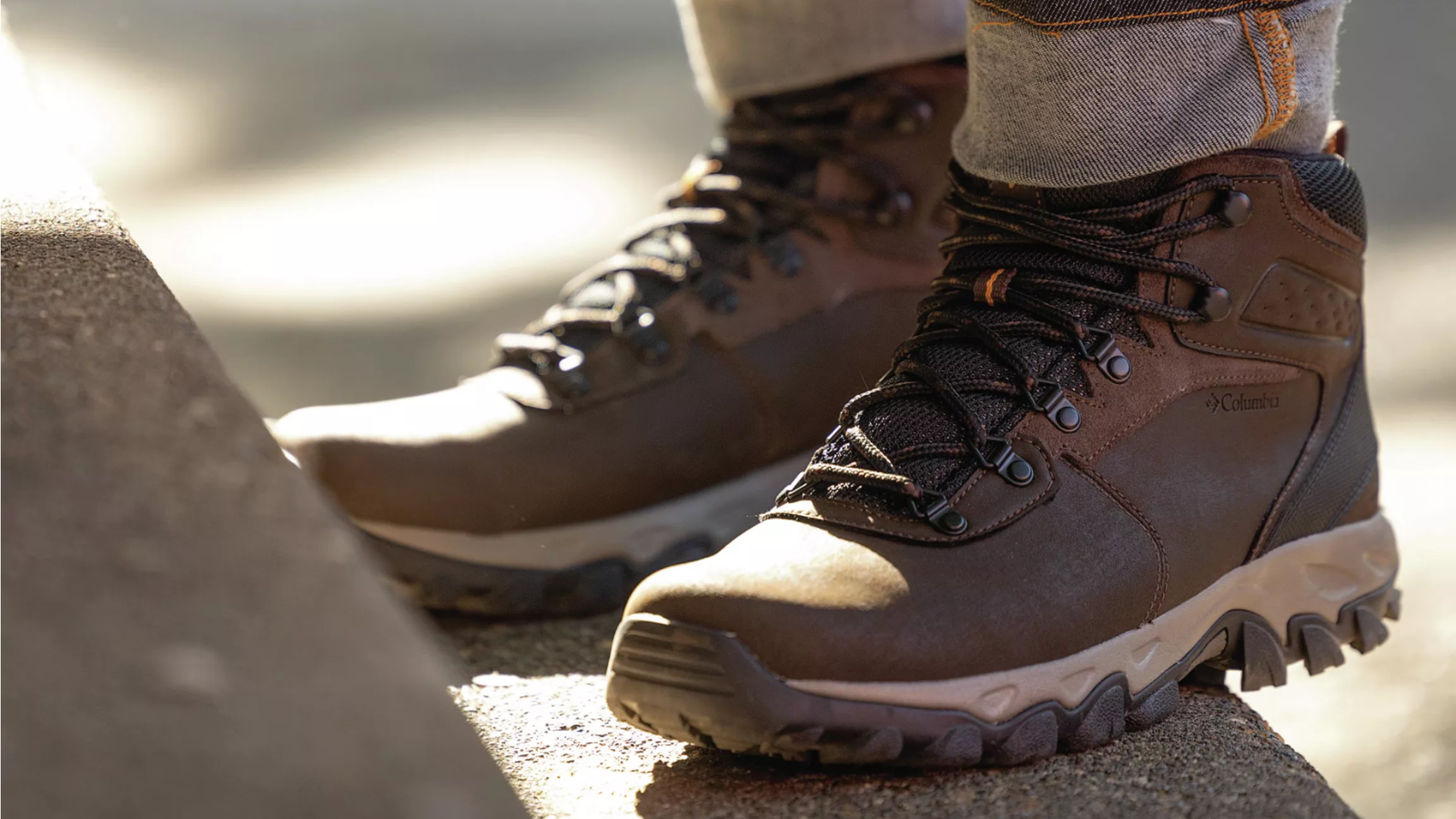 Columbia Newton Ridge Plus II Waterproof: Giày trekking lý tưởng cho người mới Hinh anh 2: Giay Columbia Newton Ridge Plus II Waterproof cho trekking