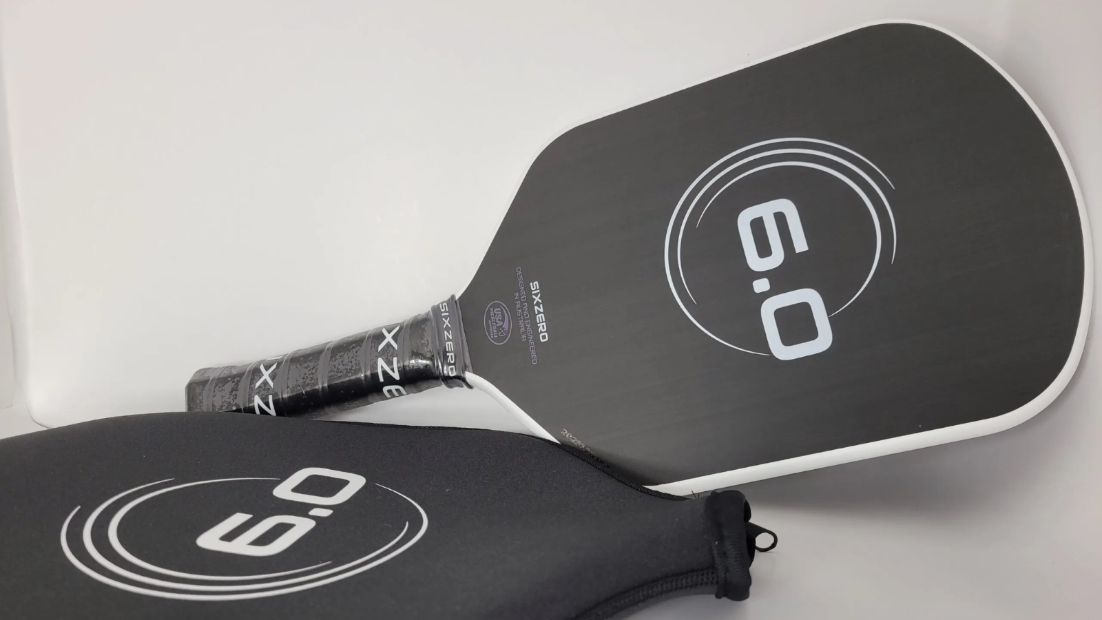 Hinh anh 1: Hinh anh vot pickleball Six Zero Infinity Double Black Diamond 16mm