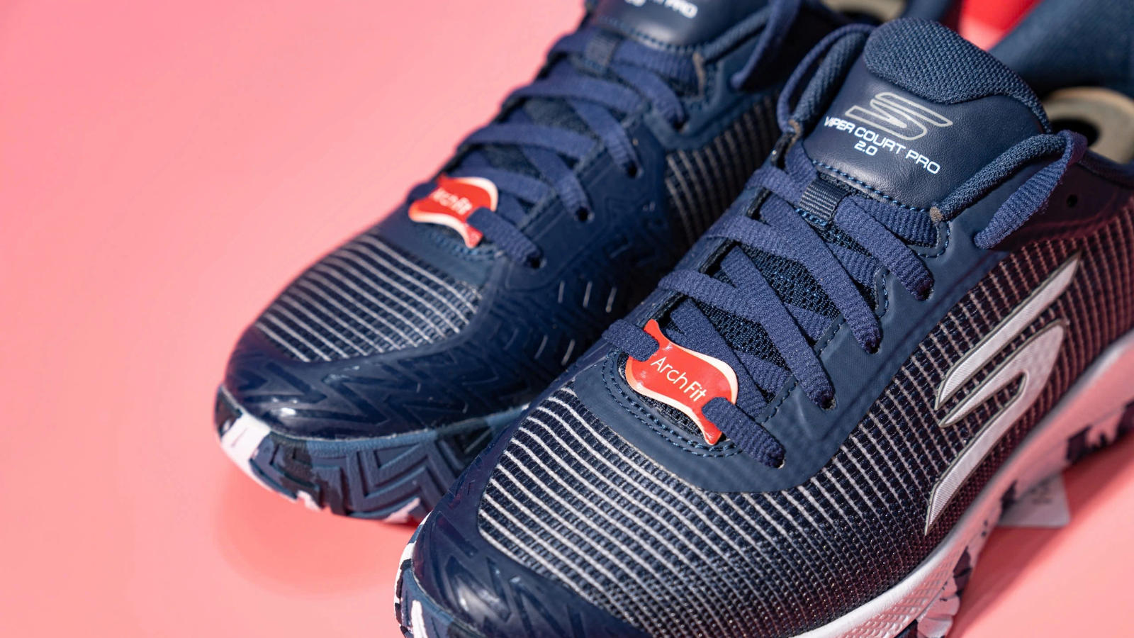 Giày Skechers Viper Court Pro: Lựa chọn tối ưu về giá trị Hinh anh 1: Hinh anh giay Skechers Viper Court Pro voi thiet ke hien dai va ben bi