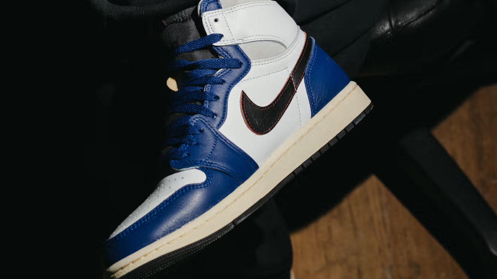 "Obsessed Ones" trong Rare Air: Bí mật của Jordan Brand Hinh anh 1: Giay Jordan Rare Air 2025 voi chi tiet thiet ke doc dao, ton vinh su khong hoan hao.