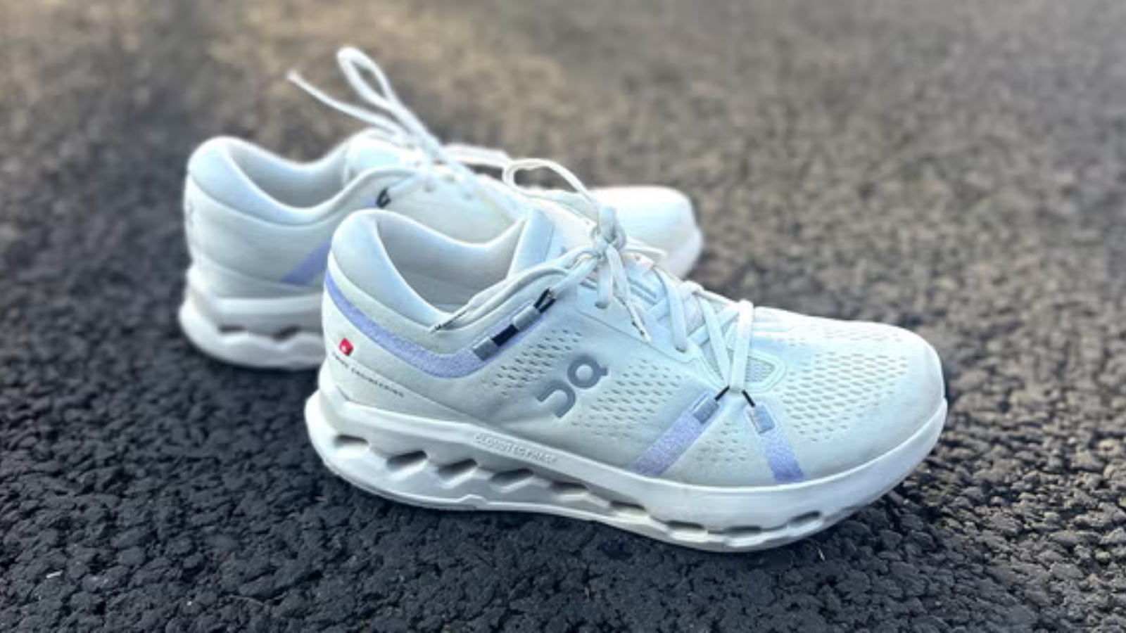 Hinh anh 8: Giay chay bo On Cloudsurfer 2 voi cong nghe CloudTec Phase™