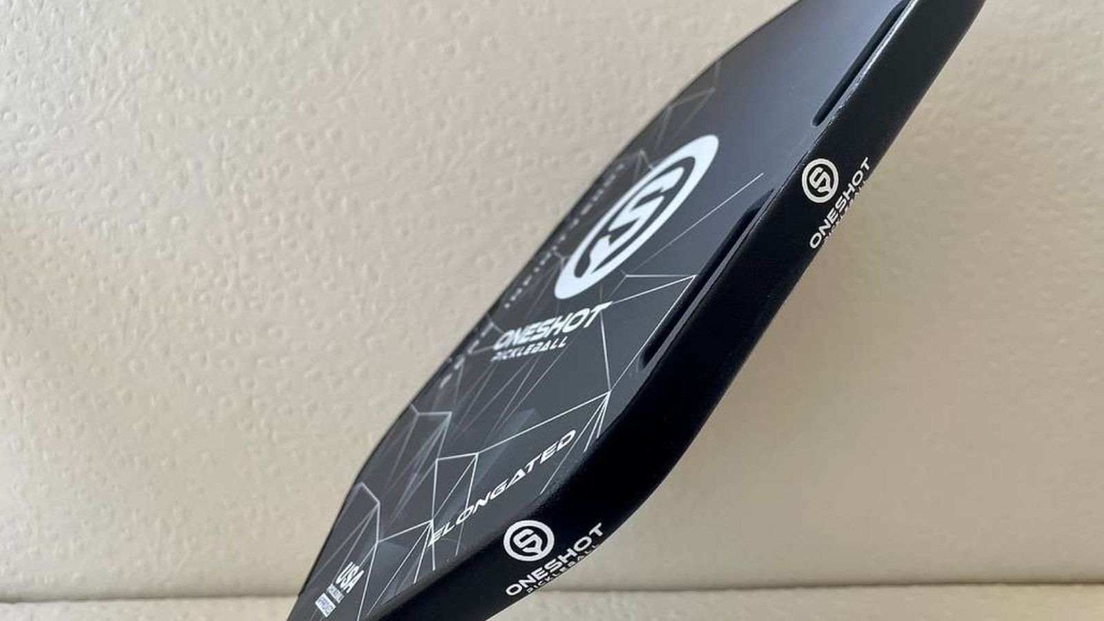 OneShot Aero InfinityShot – Cây vợt thiết kế khí động học Hinh anh 5: Vot pickleball OneShot Aero InfinityShot voi thiet ke khi dong hoc