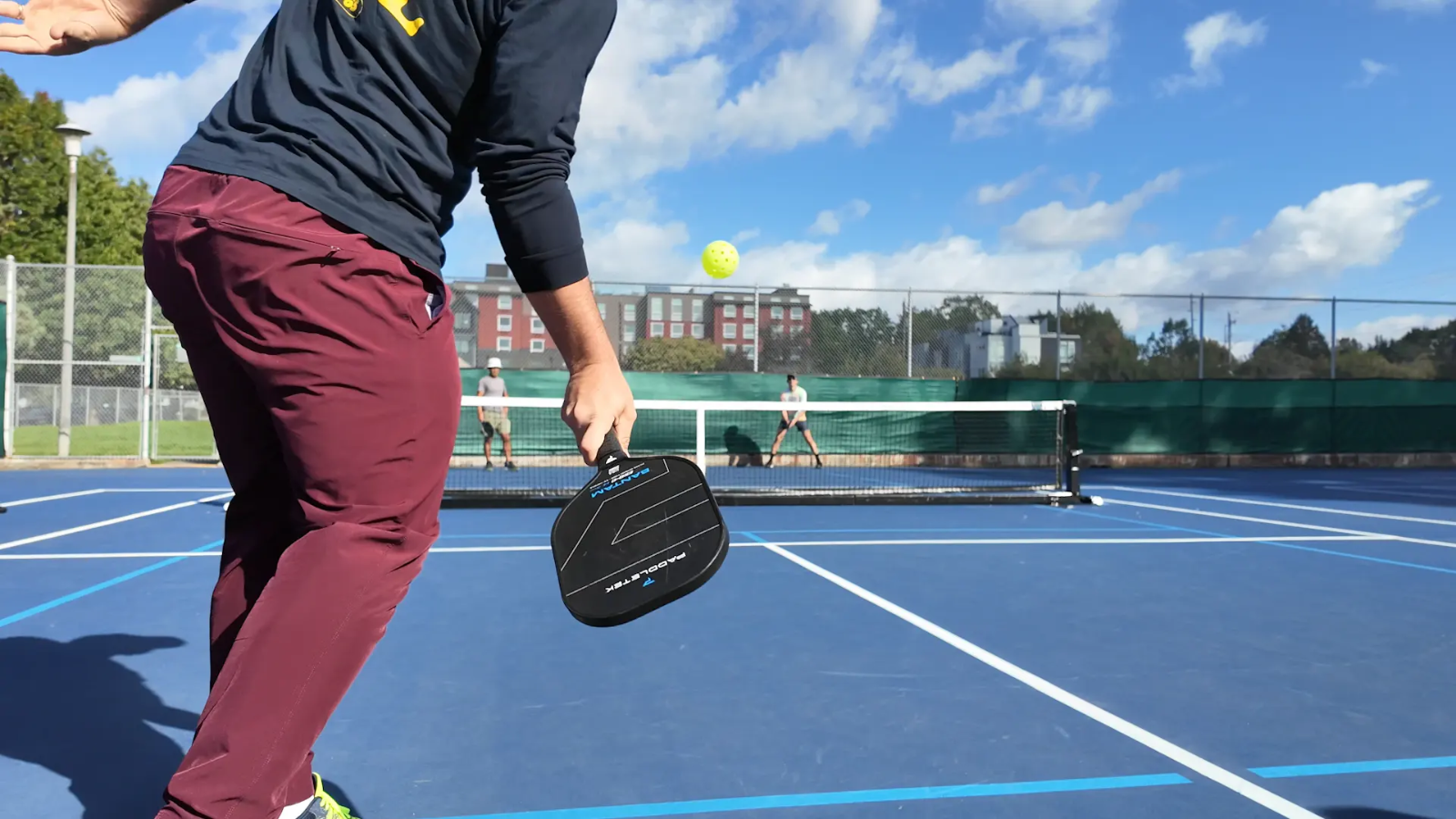 So sánh giữa PaddleTek ESQ-C và ALW-C: Cây vợt nào đỉnh hơn? Hinh anh 2: Hinh anh PaddleTek ESQ-C va ALW-C, so sanh hai mau vot pickleball