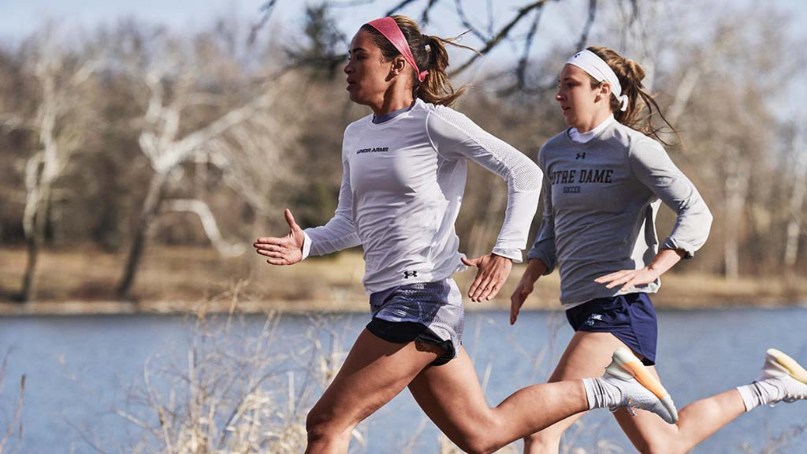 Top 10 đôi giày tập luyện nữ tốt nhất năm 2025 Hinh anh 12: Giay tap luyen nu tot nhat nam 2025: On Cloud X 4, Nike Metcon 9, Hoka Clifton 9 va nhieu hon