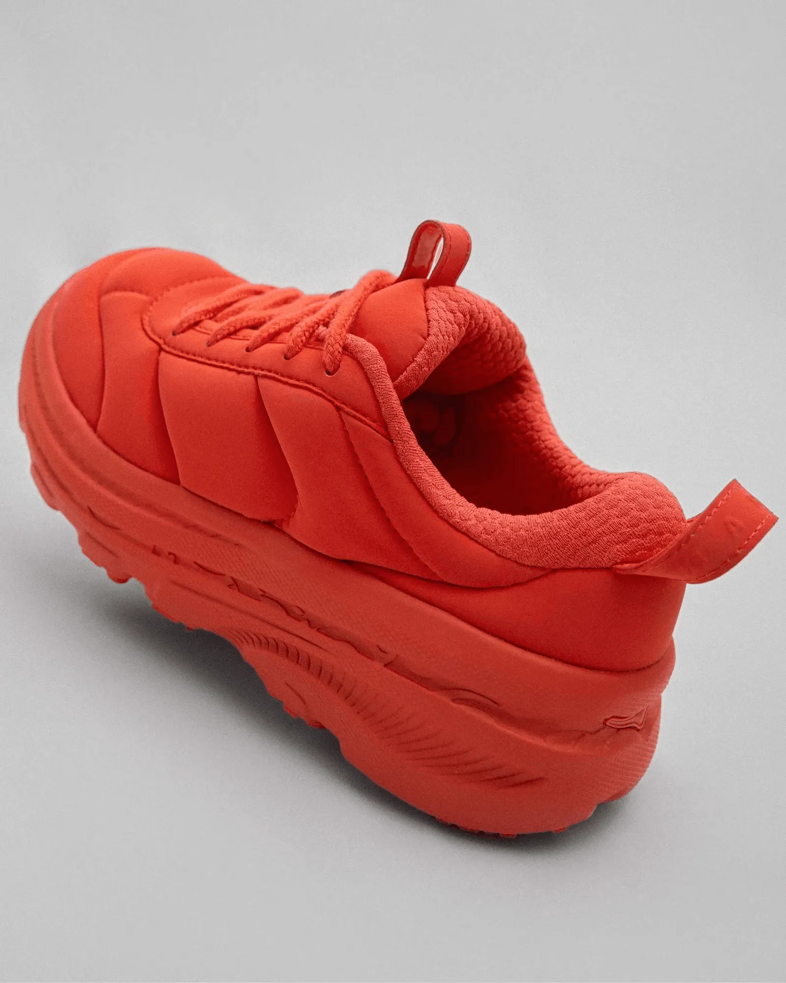 Hinh anh 9: Top nhung mau giay the thao ra mat trong 2025 doc dao nhat (Phan 1)