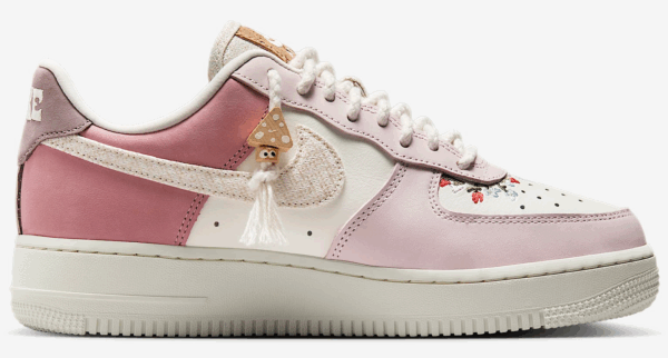 Giay Nike Air Force 1 ‘Mushroom’ IB8874-111