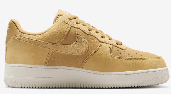 Giay Nike Air Force 1 Low '07 'Club Gold Sail' HJ5336-700