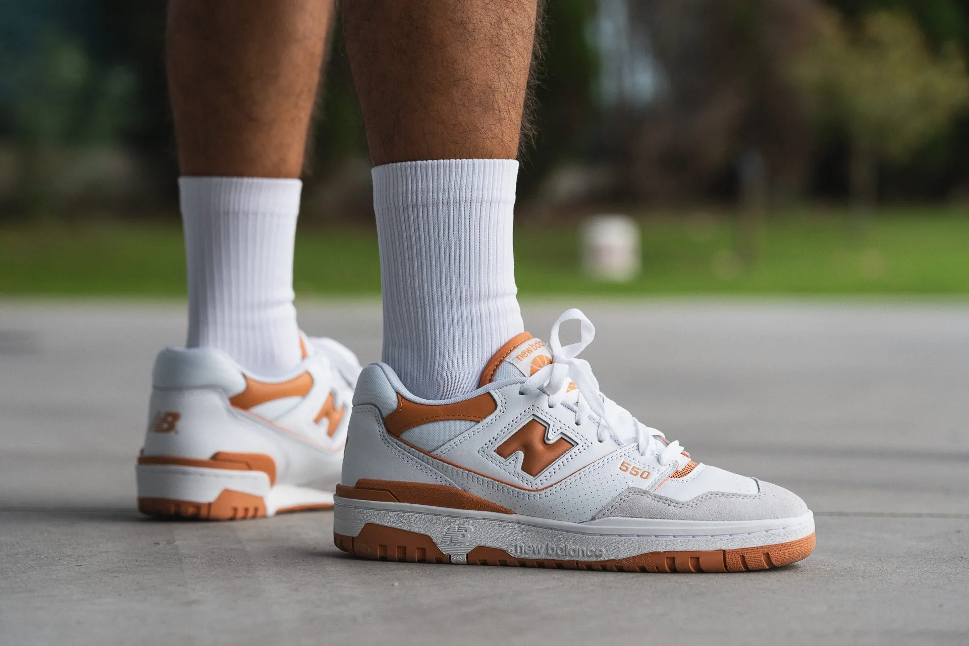 New Balance 550 – Biểu tượng thời trang đường phố retro