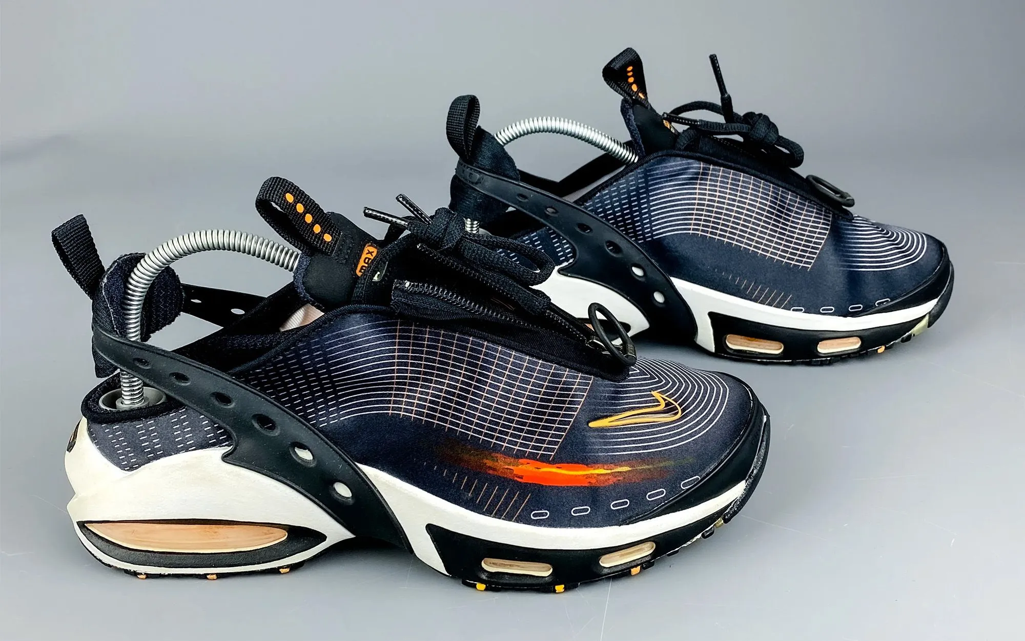 Hinh anh 6: Nike Air Max Craze: Su tro lai day an tuong cua mot mau giay retro dac biet