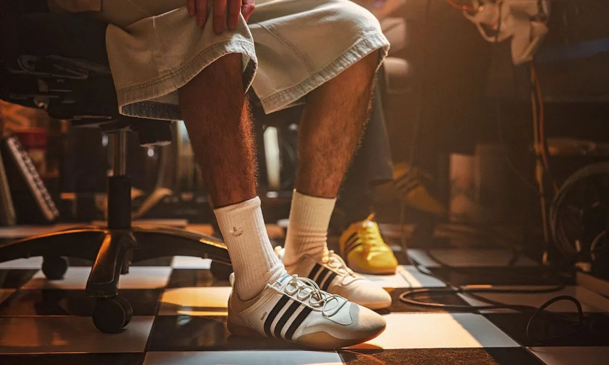 Hinh anh 4: Review chi tiet Bad Bunny x adidas Ballerina