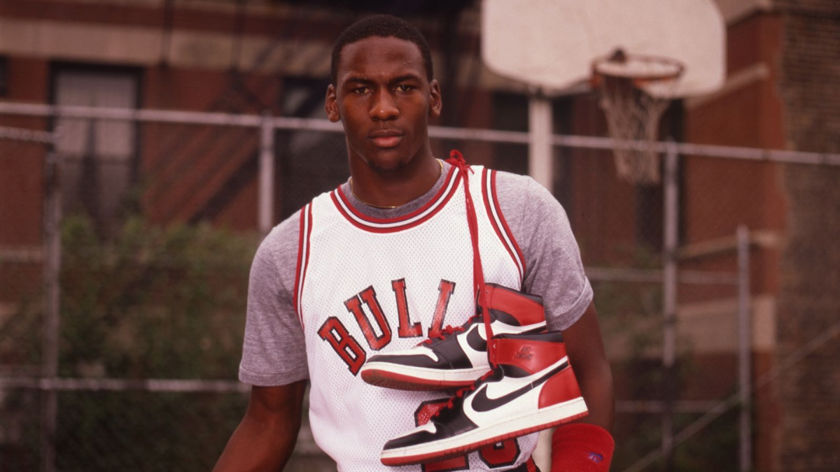 Nike Air & Michael Jordan: Huyen thoai bat dau tu mot cu nhay