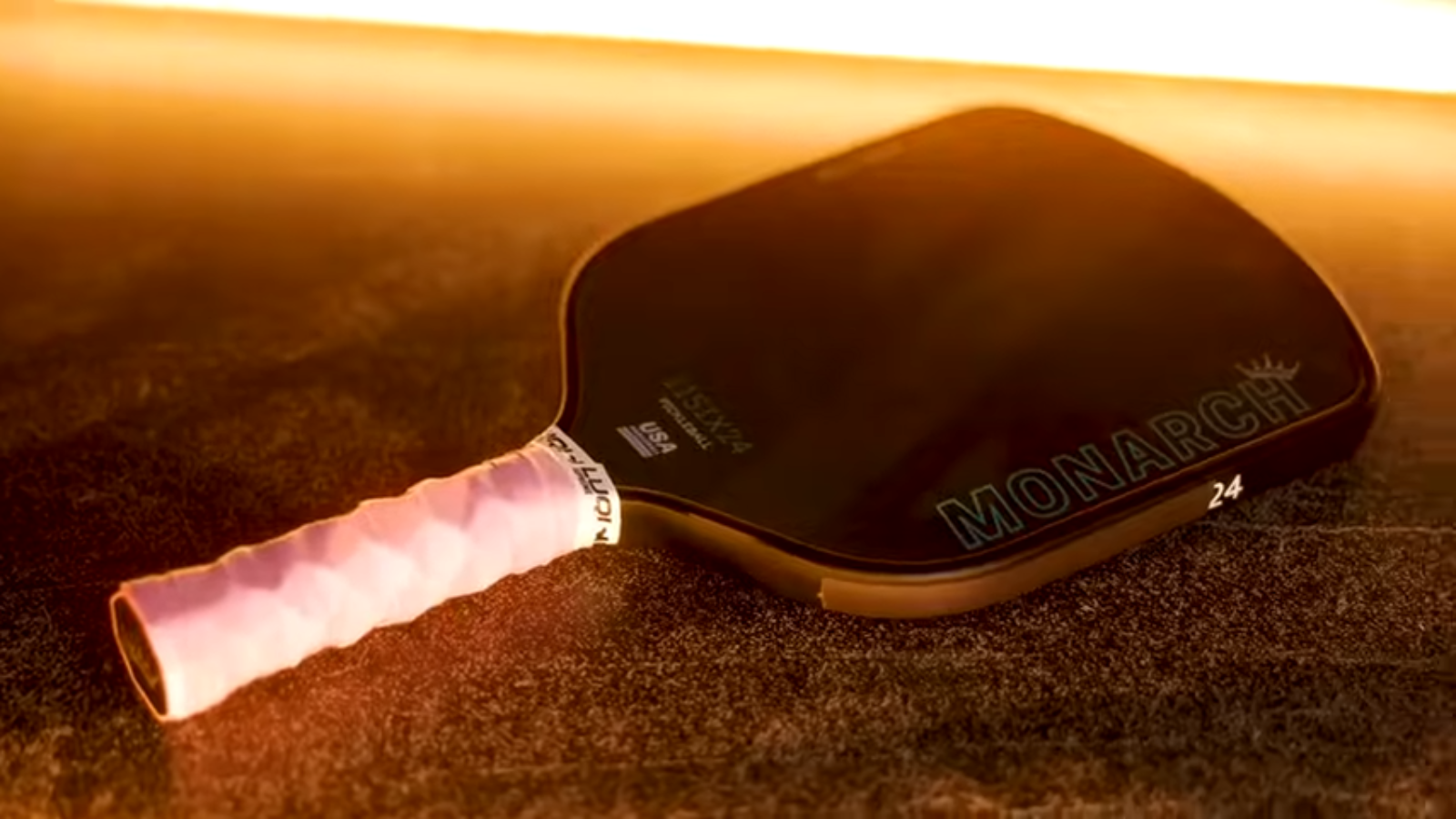 Hinh anh 5: Paddle 11SIX24 Monarch voi cau truc ba lop va cong nghe tien tien cho loi choi ky thuat