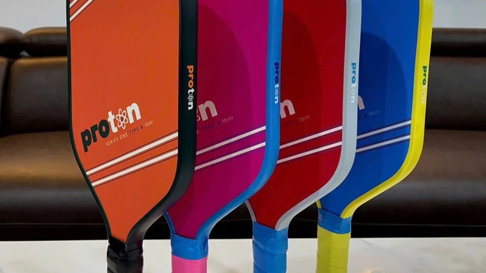 Hinh anh 4: Vot pickleball Proton su dung cong nghe hang khong