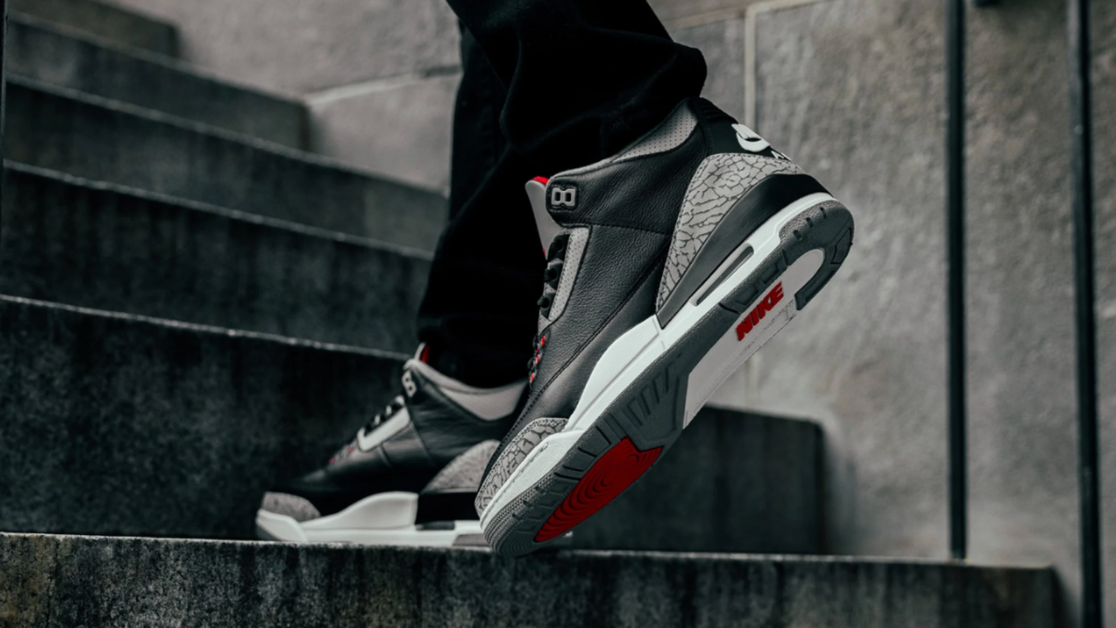 Facts Nhanh: Giải Mã Bốn Phối Màu OG Của Air Jordan 4 Hinh anh 1: Facts Nhanh: Giai Ma Bon Phoi Mau OG Cua Air Jordan 4