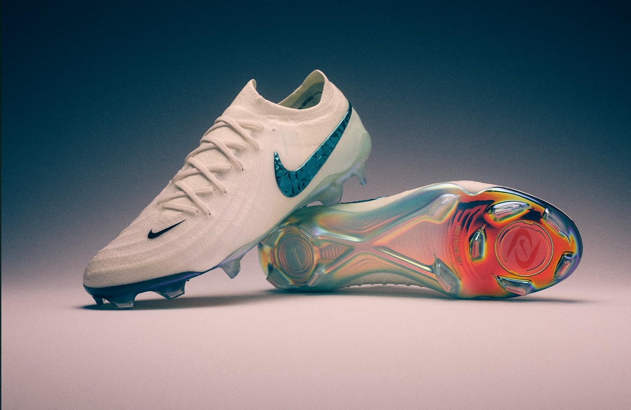 Hinh anh 4: Nike Phantom – Dong giay dinh hinh nghe thuat kiem soat bong hien dai