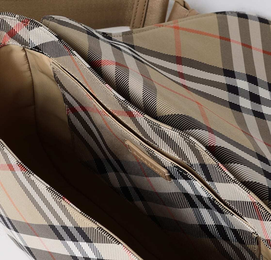 Alternative view of Túi Burberry Checked Messenger Bag 'Beige' 80895061