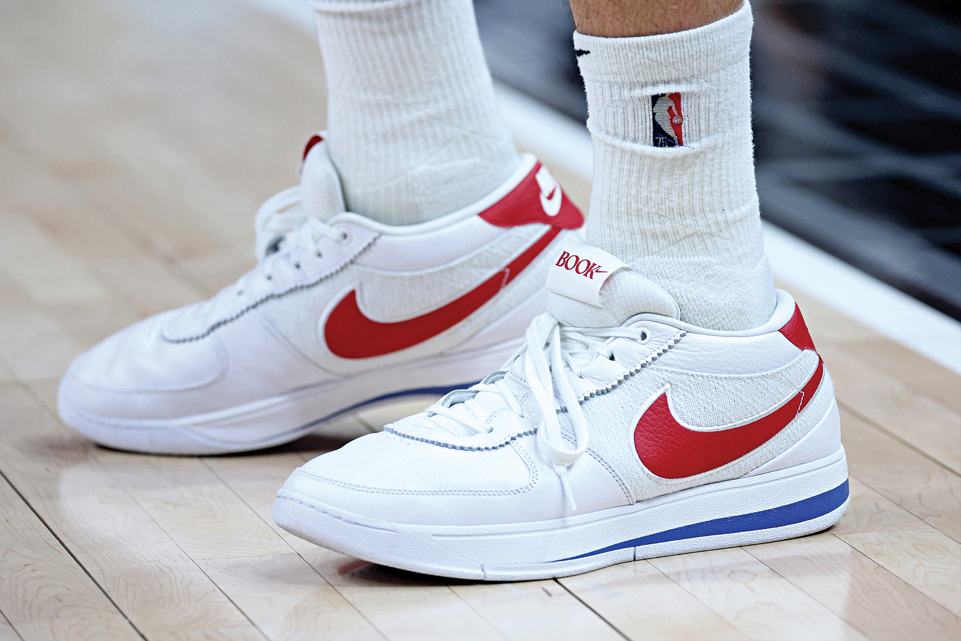 Hinh anh 5: Top nhung doi giay bong ro nhe nhat 2025