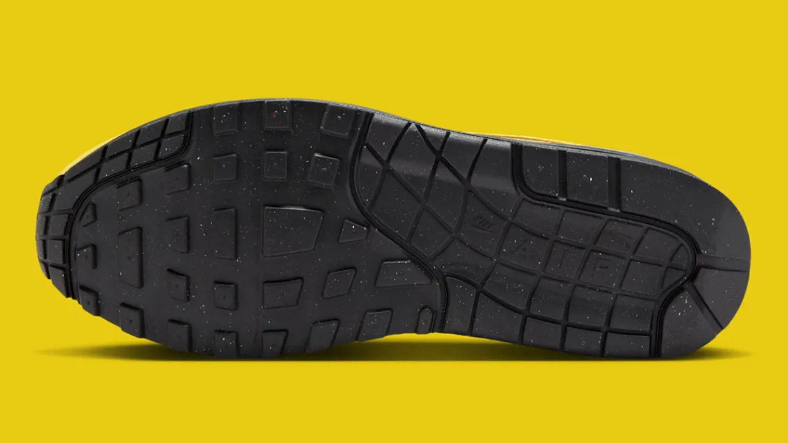 Hinh anh 5: Air Max 1 “Batman” – Phoi mau dinh cao khien fan DC phat cuong