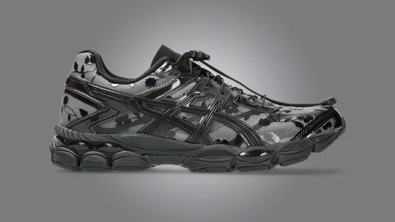 Hinh anh 4: Bo suu tap giay ASICS Floral Pack voi thiet ke hoa my